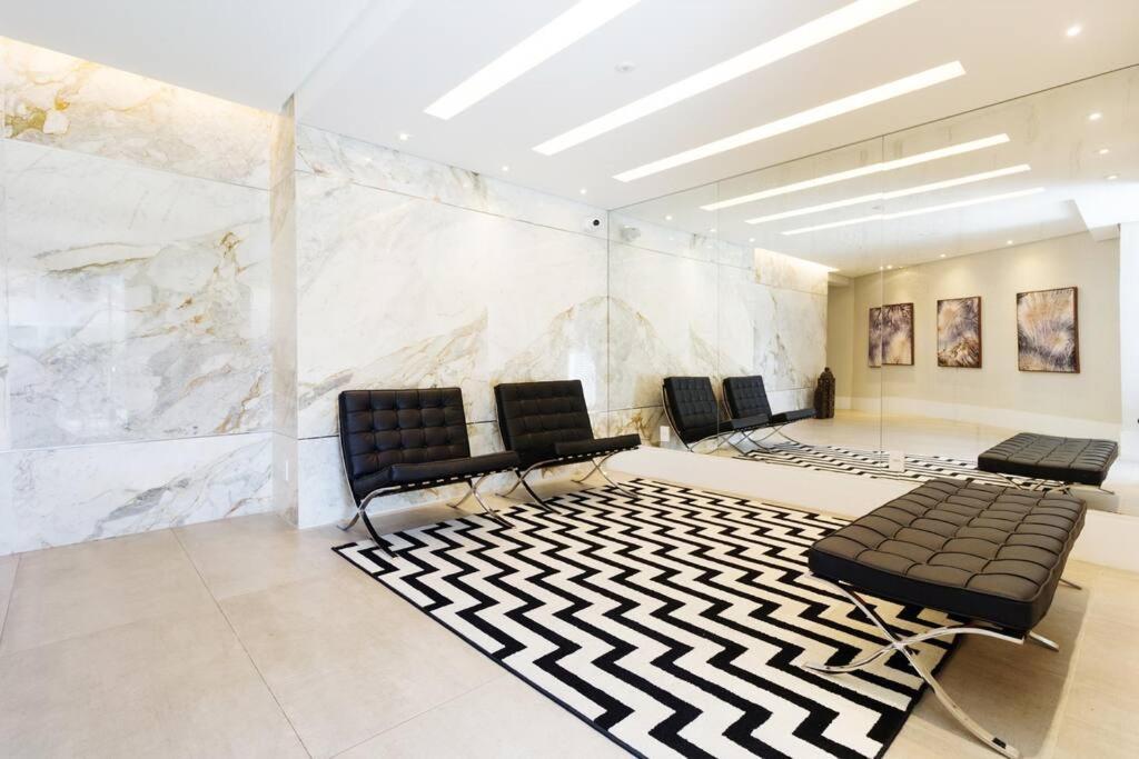 Studio Moderno Ap 32 Soho Life Curitiba Kültér fotó