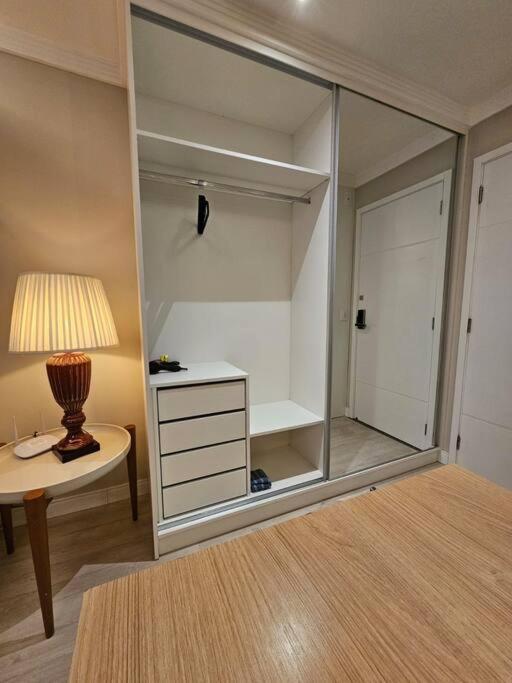 Studio Moderno Ap 32 Soho Life Curitiba Kültér fotó